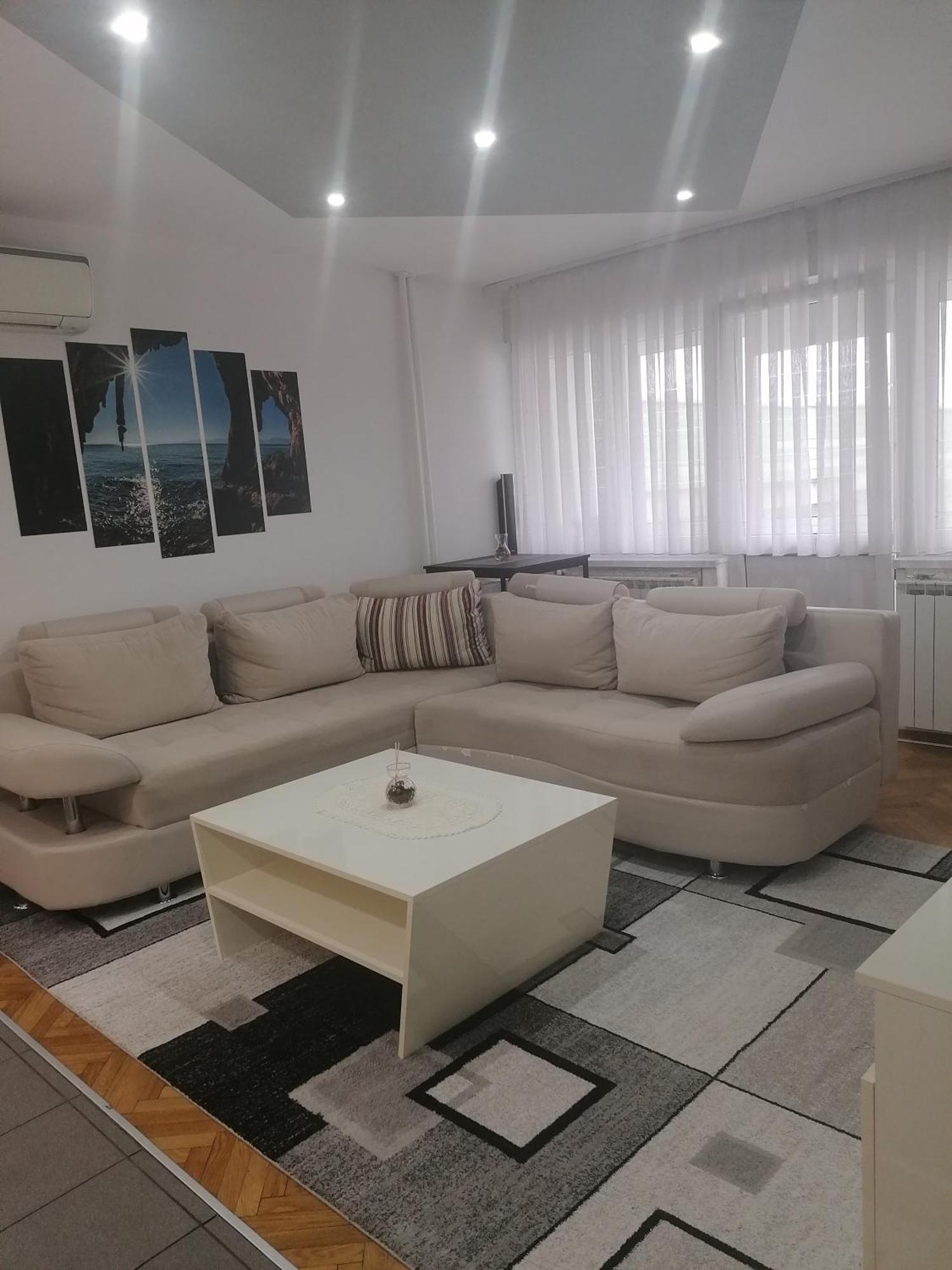 Tina Apartamento Karlovac Exterior foto